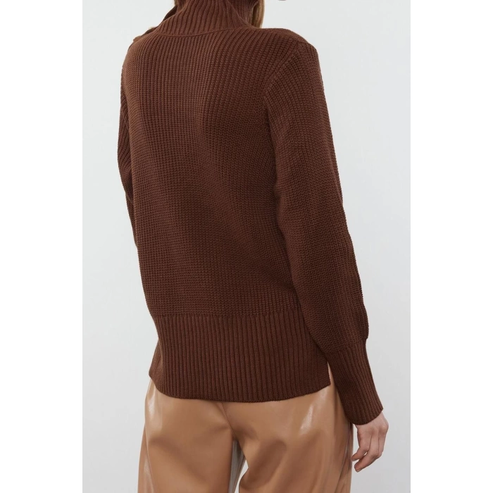 Women Fashion Stylish Turtleneck Standard Sleeve Regular Collar Button Detailed Knitwear Sweater