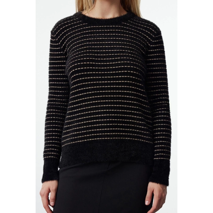 Women Fashion Stylish Crew Neck Standard Sleeve Regular Hairy Yarn Striped Knitwear Sweater