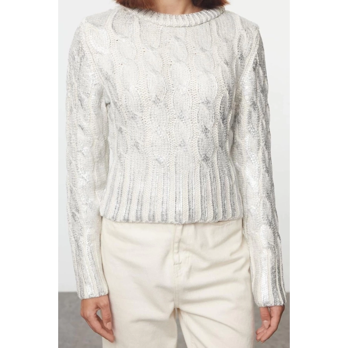Women Fashion Stylish Crew Neck Standard Sleeve Regular Wide Pattern Foil Printed Knitwear Sweater