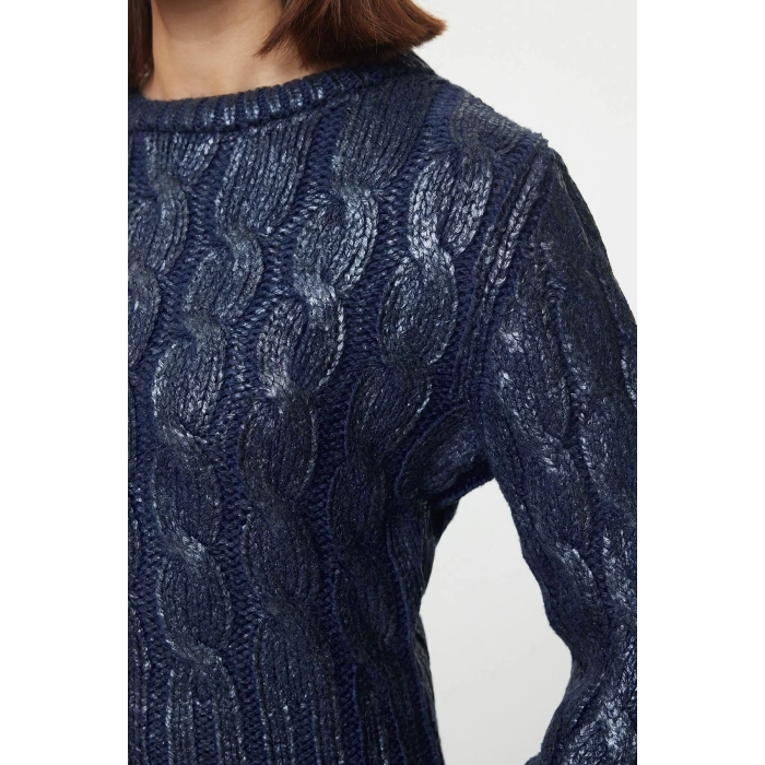 Women Fashion Stylish Crew Neck Standard Sleeve Regular Wide Pattern Foil Printed Knitwear Sweater