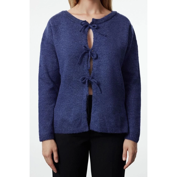 Women Fashion Stylish Crew Neck Standard Sleeve Regular Soft Texture Ribbon Knitwear Sweater-Cardigan