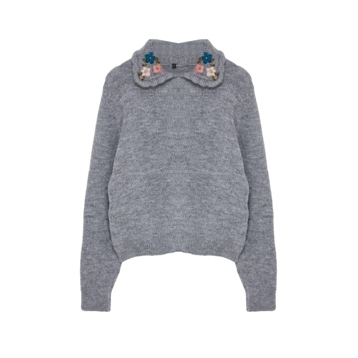 Women Fashion Stylish Polo Neck Standard Sleeve Regular Collar Detailed Floral Knitwear Sweater
