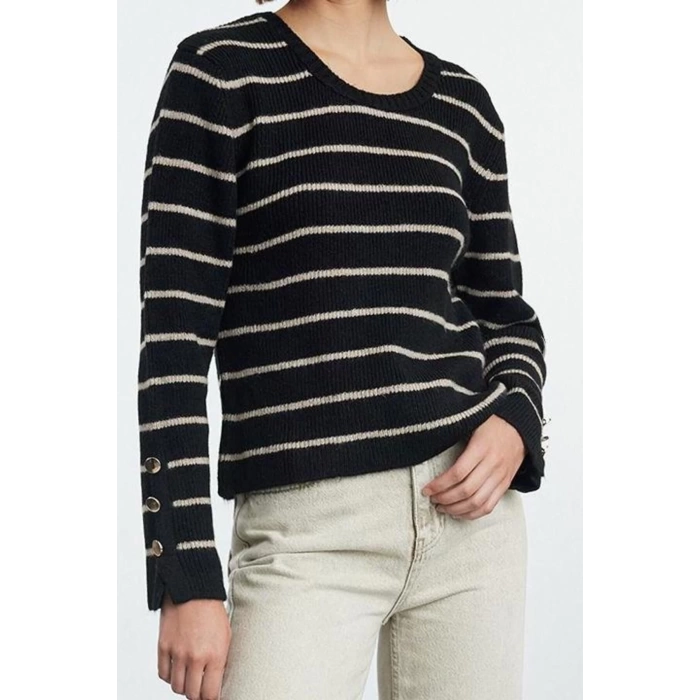 Women Fashion Stylish Crew Neck Standard Sleeve Regular Soft Texture Basic Striped Knitwear Sweater