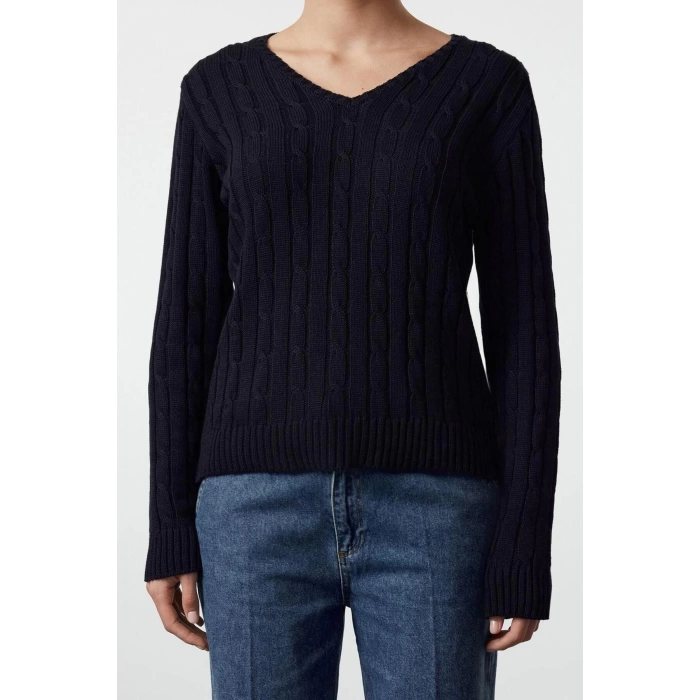 Women Fashion Stylish V Neck Standard Sleeve Regular Basic Cotton Knitted Sweater