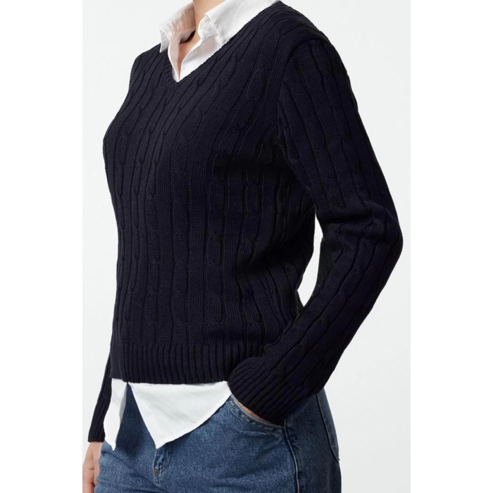 Women Fashion Stylish V Neck Standard Sleeve Regular Basic Cotton Knitted Sweater