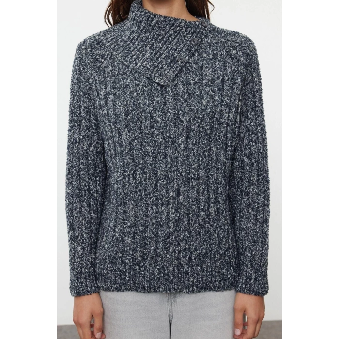 Women Fashion Stylish Asymmetrical Collar Standard Sleeve Regular Collar Detailed Gradient Yarn Knitwear Sweater