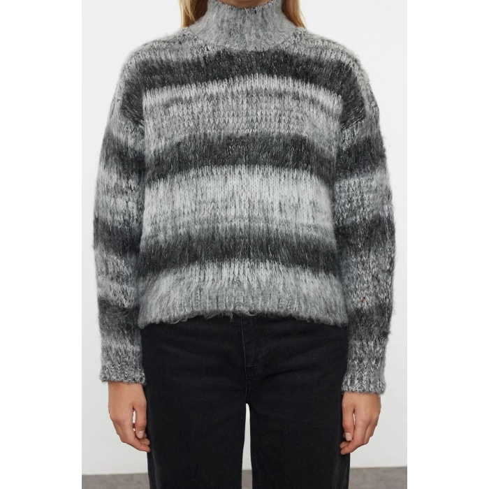Women Fashion Stylish Stand Collar Standard Sleeve Regular Soft Texture Knitwear Sweater