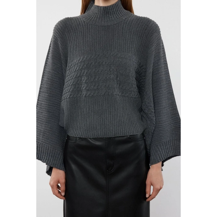 Women Fashion Stylish Stand Collar Standard Sleeve Regular Crop Basic Hair Knitted Sweater