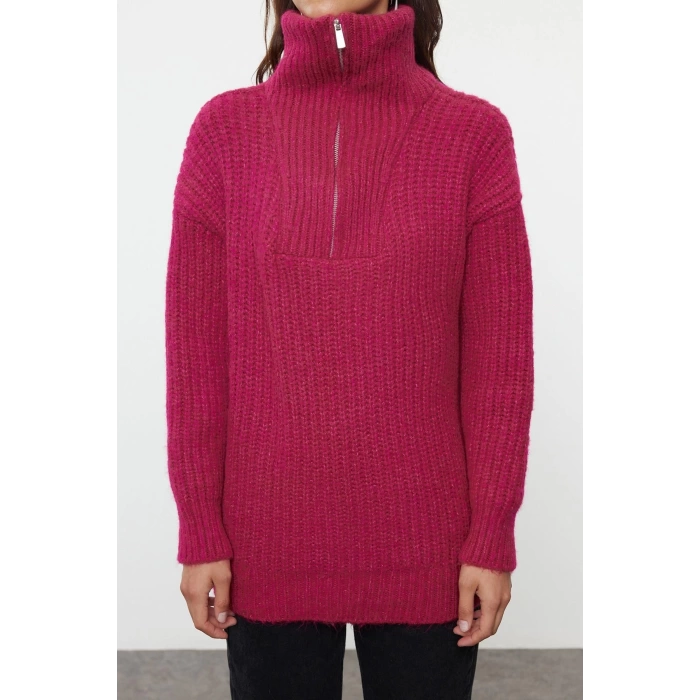 Kadın Moda Şık Dik Yaka Standart Kol Regular Yumuşak Dokulu Triko Kazak