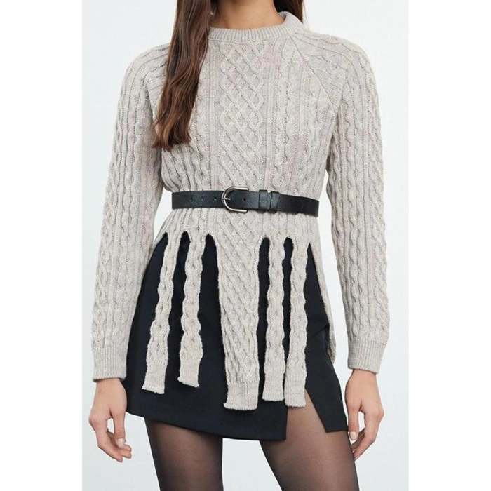 Women Fashion Stylish Crew Neck Regular Sleeve Tassel Knitwear Sweater