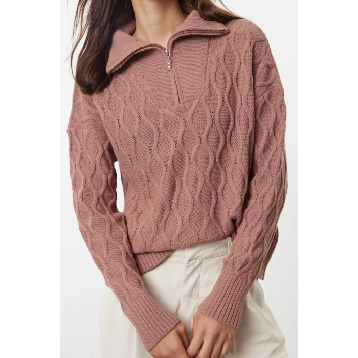 Women Fashion Stylish Polo Neck Standard Sleeve Regular Wide Pattern Hair Knitted Stand Collar Knitwear Sweater