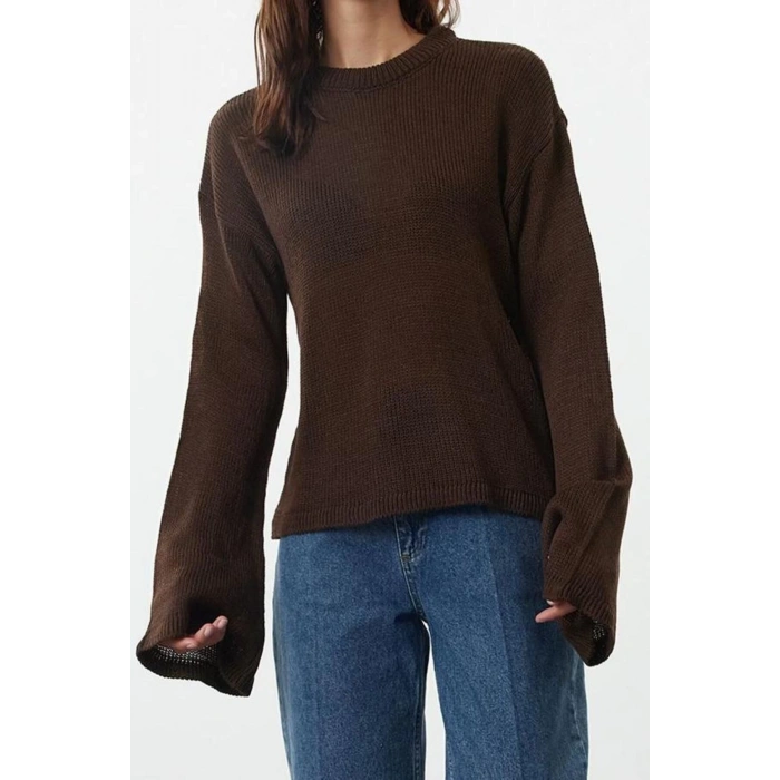 Women Fashion Stylish Crew Neck Standard Sleeve Regular Wide Pattern Knitwear Sweater