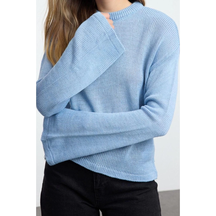 Women Fashion Stylish Crew Neck Standard Sleeve Regular Wide Pattern Knitwear Sweater