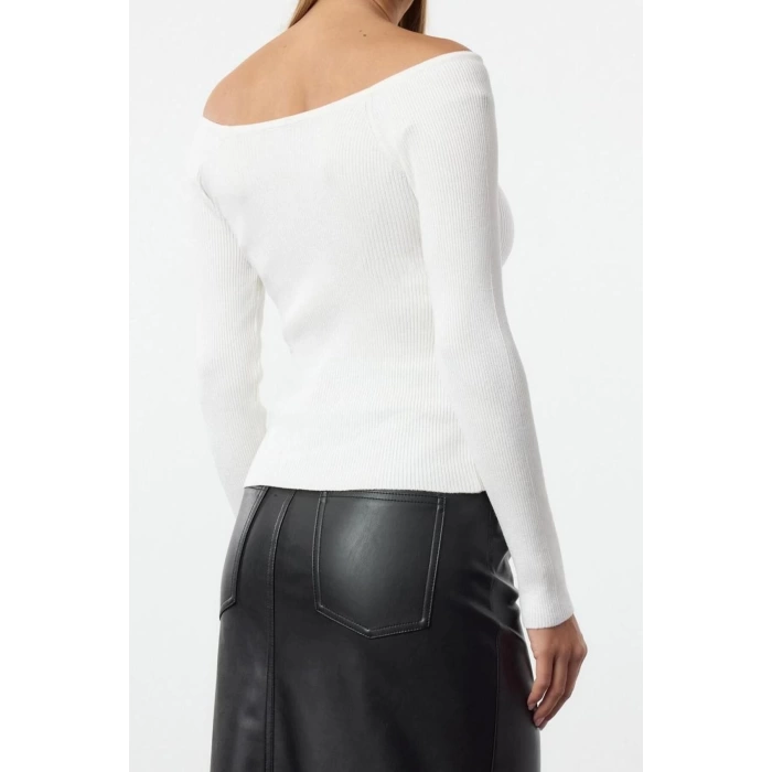 Women Fashion Stylish Turn-down Collar Standard Sleeve Regular Premium Quality Collar Detailed Knitwear Sweater
