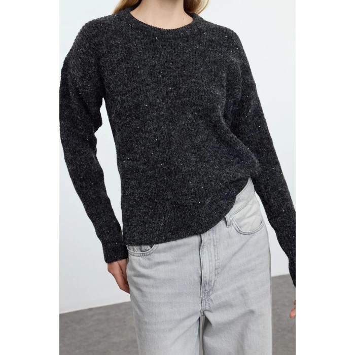 Women Fashion Stylish Crew Neck Standard Sleeve Sequined Soft Texture Knitwear Sweater