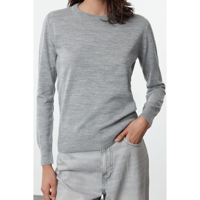 Women Fashion Stylish Crew Neck Standard Sleeve Regular Basic Triple Pack Knitwear Sweater