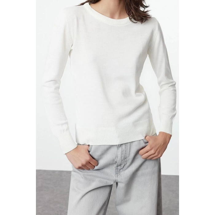 Women Fashion Stylish Crew Neck Standard Sleeve Regular Basic Triple Pack Knitwear Sweater
