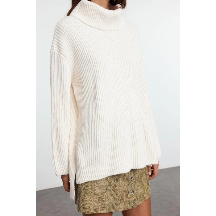 Women Fashion Stylish Turtleneck Regular Sleeve Regular Knitted Sweater