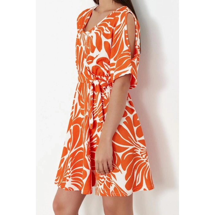 Women Fashion Stylish Midi Length Pool Neck Regular Printed Belted Relaxed Cut Flexible Knitted Dress