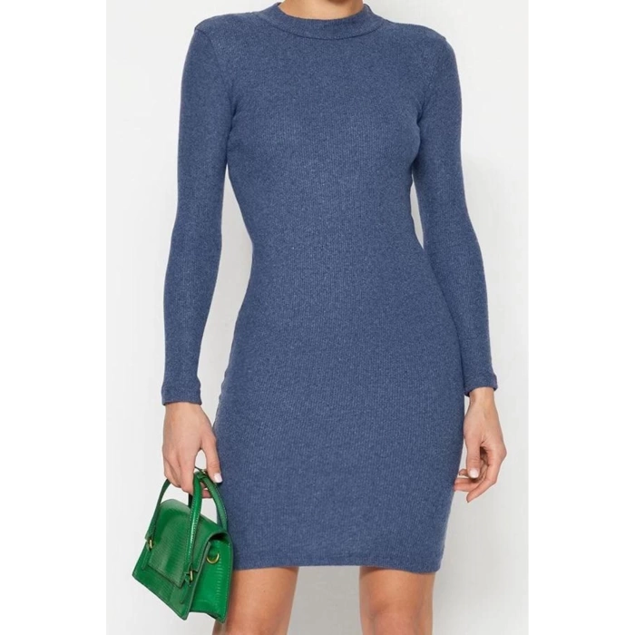 Kadın Moda Şık Mini Boy Dik Yaka Slim Vücuda Oturan Yarım Balıkçı Yaka Fitilli Esnek Örme Elbise