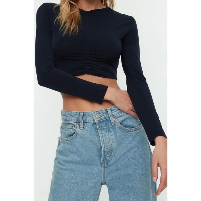 Stil Kadın Fitted Vücuda Oturan Büzgü Detaylı Crop Esnek Bluz Super Crop Örme Slim Kalıp