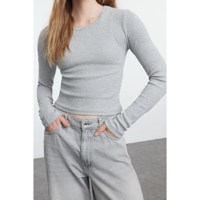 Style Women 3-Pack Fitted Body Fitting Elastic Blouse Crop Knitted Slim Pattern