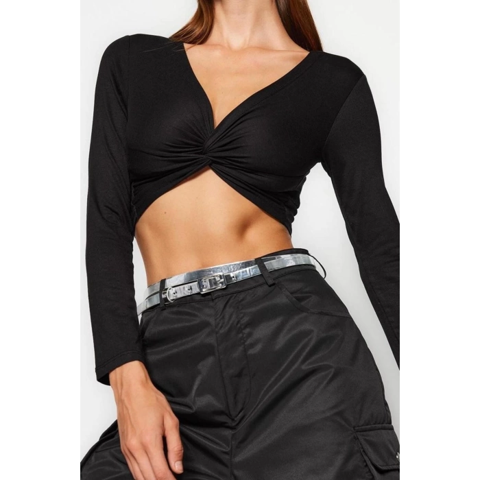 Stil Kadın Düğüm Detaylı Fitted Vücuda Oturan Crop Esnek Bluz Super Crop Örme Slim Kalıp