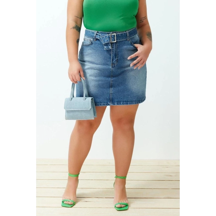 Fashion Plus Size Regular Plain Pattern Casual Mini Length Belted Mini Denim Skirt