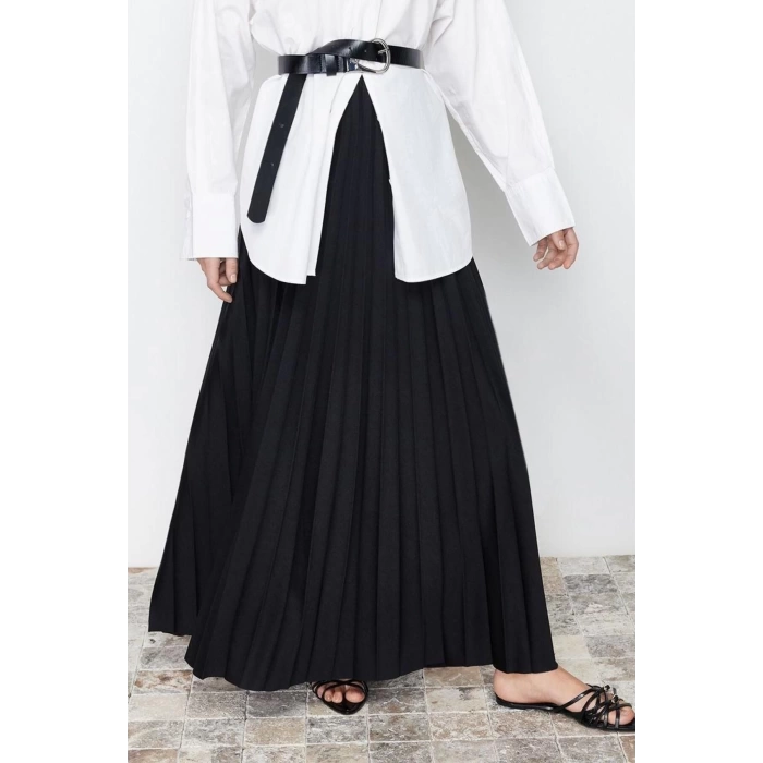 Fashion Hijab Regular Plain Pattern Daily Maxi Length Pleated Knitted Skirt