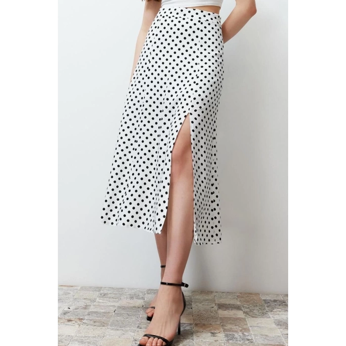 Fashion A-line Polka Dot Pattern Casual Midi Length Polka Dot Slit Detailed Viscose Midi Woven Skirt