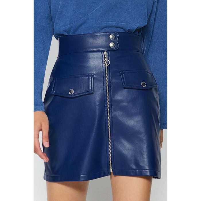 Fashion Plain Pattern Casual Mini Length Belt and Zipper Detailed Faux Leather Mini Woven Skirt