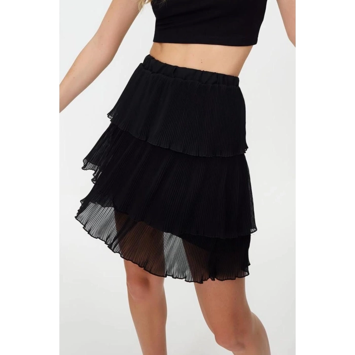Fashion Regular Plain Pattern Daily Mini Length Pleated Skirt Ruffle Chiffon Mini Woven Skirt