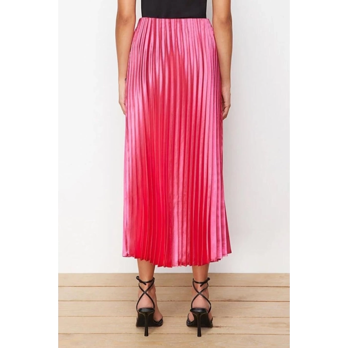Fashion Regular Plain Pattern Chic Night Midi Length Pleated Satin Fabric Maxi Length Woven Skirt