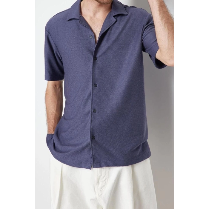 Moda Erkek Apaş Yaka Düz Desen Günlük Rahat Fit Apaş Yaka Gömlek