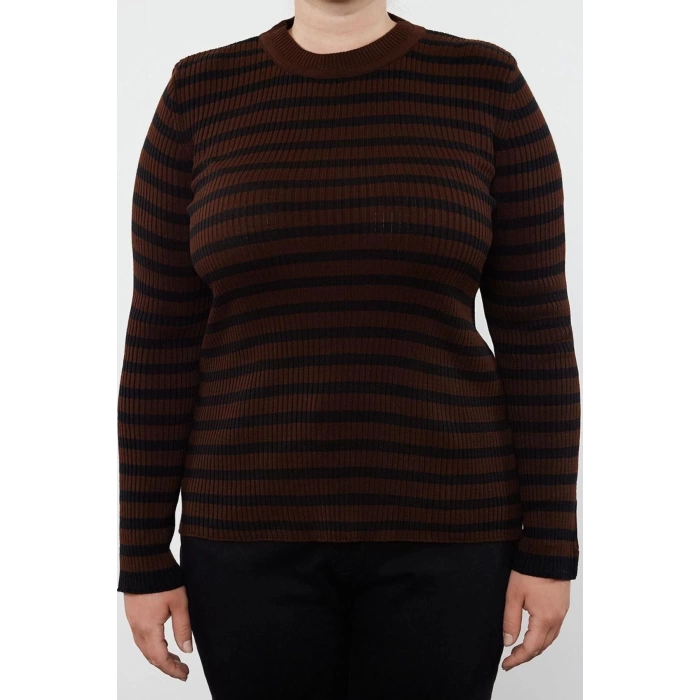 Style Women Regular Standard Sleeve Crew Neck Plus Size Striped Ribbed Body-hugging Knitwear Sweater