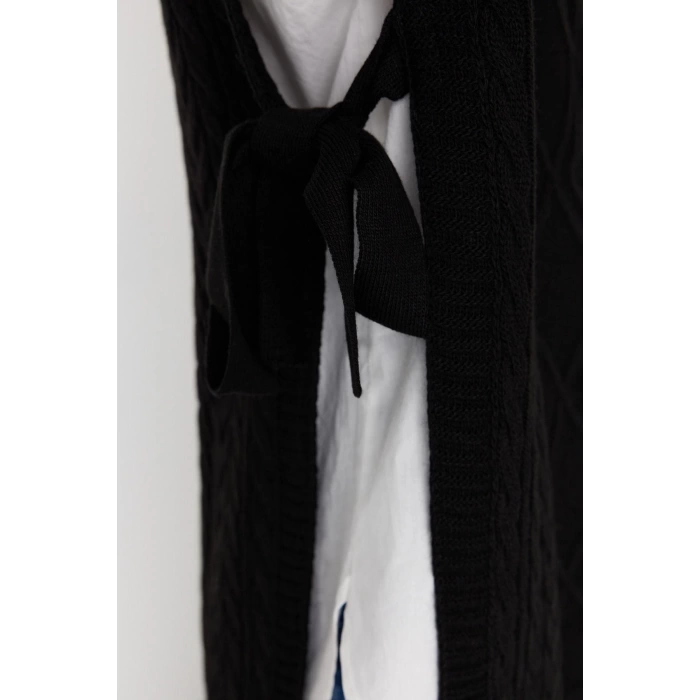Style Modern Women Midi Low Sleeve Crew Neck Hijab Tied Waist Knitted Sweater