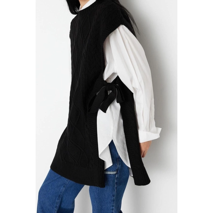 Style Modern Women Midi Low Sleeve Crew Neck Hijab Tied Waist Knitted Sweater