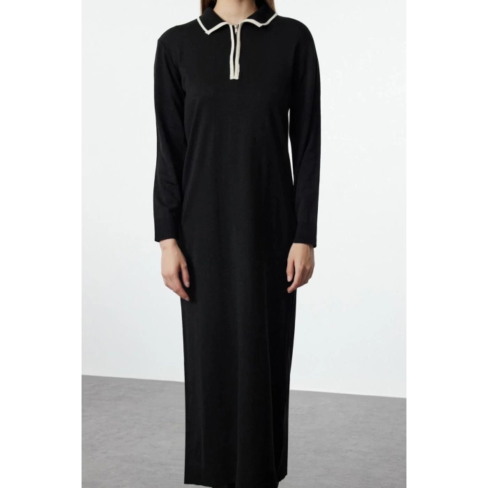 Fashion Style Fitted Polo Collar Maxi Length Hijab Ecru Piping Zippered Knitwear Dress