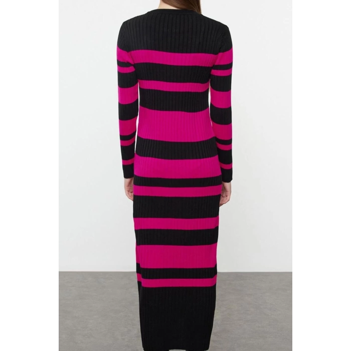 Fashion Style Fitted Crew Neck Maxi Length Hijab Black Color Block Ribbed Knitted Sweater Dress