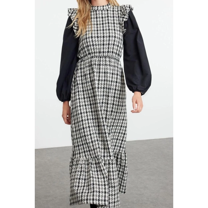 Fashion Style Regular Stand Collar Long Hijab Sleeves Poplin Detailed Woven Tweed Dress
