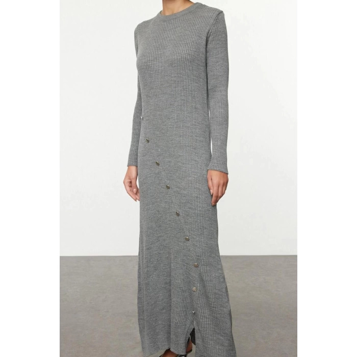 Fashion Style Fitted Crew Neck Maxi Length Hijab Gray Button Detailed Knit Dress