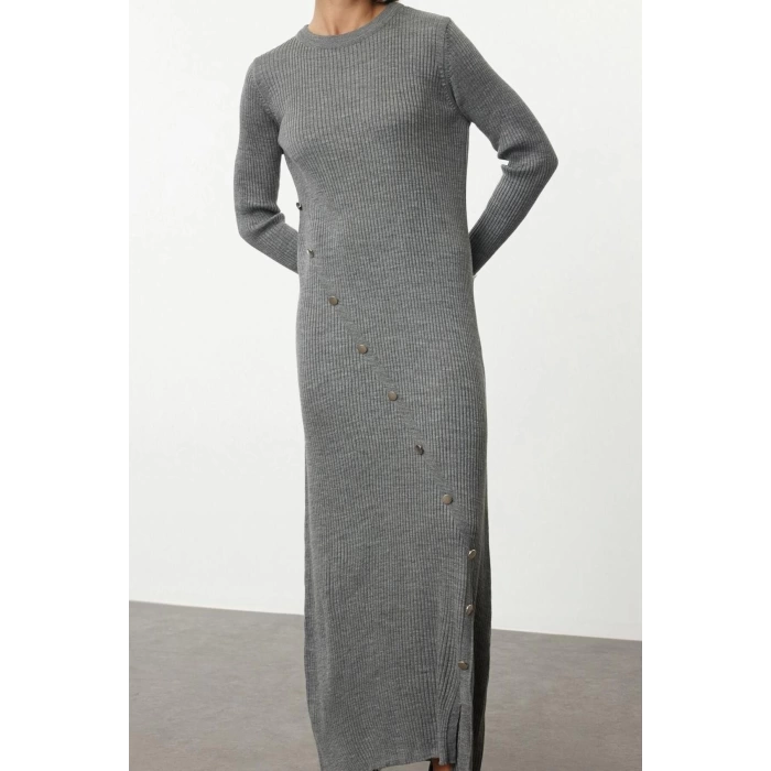Fashion Style Fitted Crew Neck Maxi Length Hijab Gray Button Detailed Knit Dress