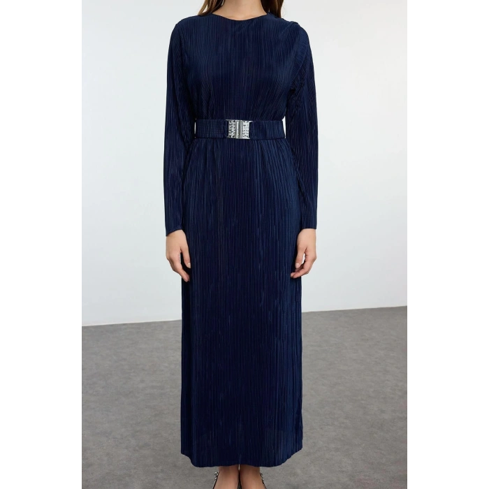 Fashion Style Regular Crew Neck Maxi Length Hijab Pleated Belt Detailed Knitted Dress