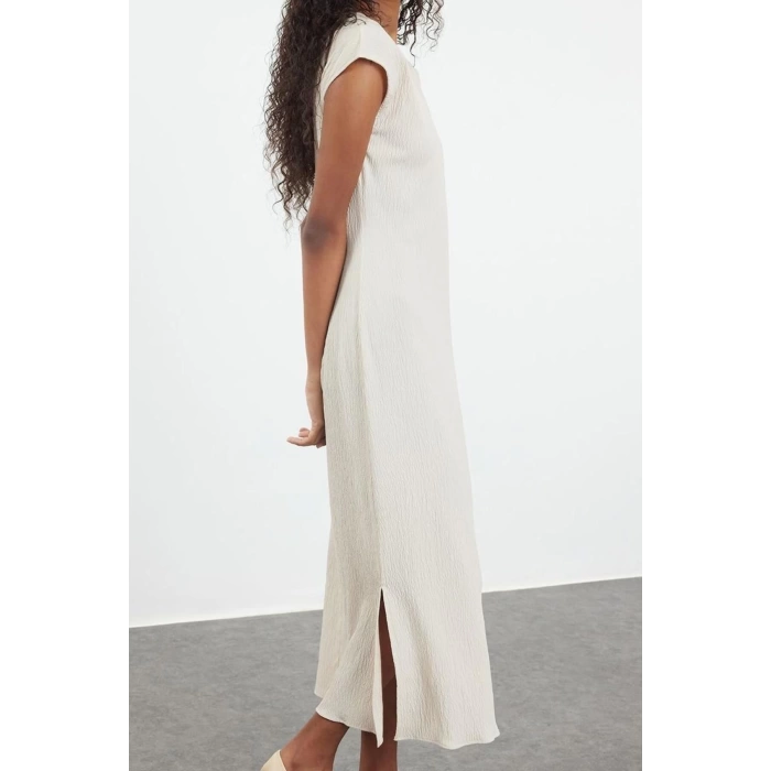 Fashion Style Regular Crew Neck Maxi Length Hijab Crepe Woven Undershirt Lining Dress