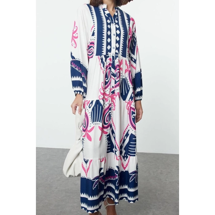 Fashion Style Relaxed Judge Collar Long Hijab Viscose Woven Patterned Dress