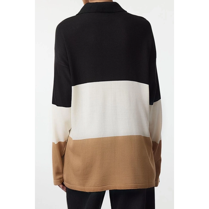 Style Modern Womens Low Sleeve V Neck Hijab Eyelet Detail Color Block Striped Knitwear Sweater