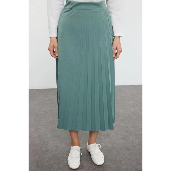 Style Women Modern Fashion Normal Waist Straight Leg Crew Neck Blouse Skirt Pleated Knitted Bottom Top Set