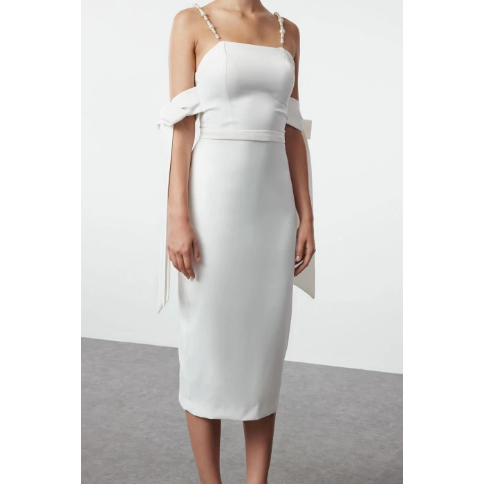 Fashion Style Fitted Square Neck Midi Length Sleeve Detail Satin Woven Dress