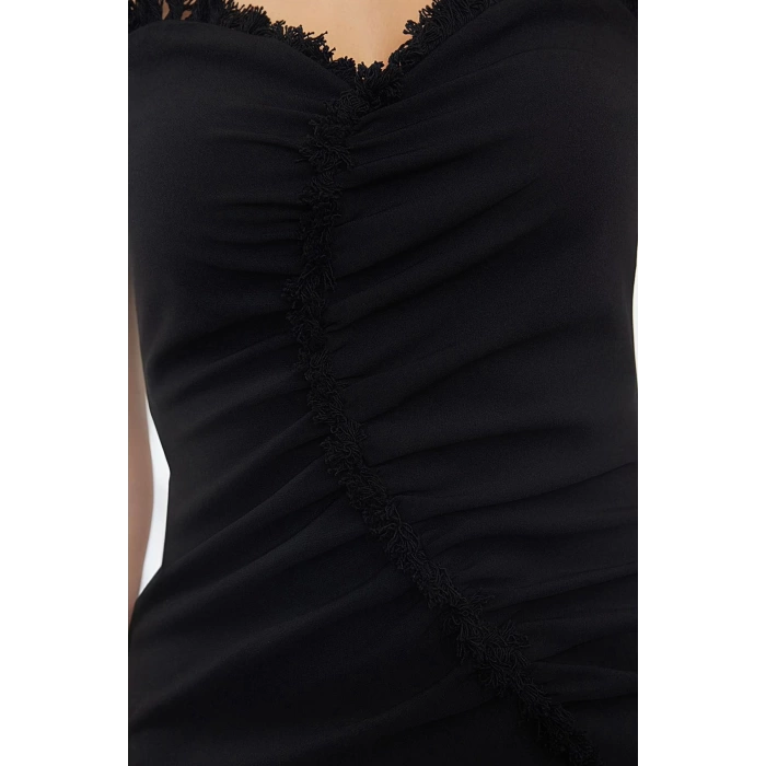 Moda Stil Relaxed Kalp Yaka Mini Boy Püskül Detaylı Dokuma Kısa Şık Abiye Elbise