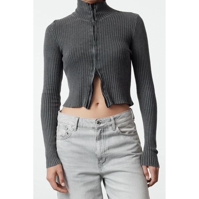 Womens Modern Style Slim Stand Collar Crop Knitwear Cardigan